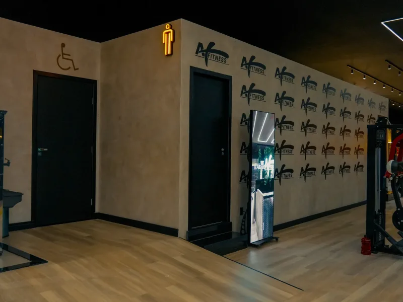 Sinalização de acessibilidade da A+ Fitness Premium